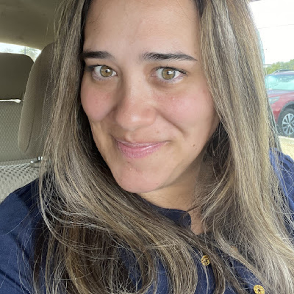 Meet your Posher, Tonya